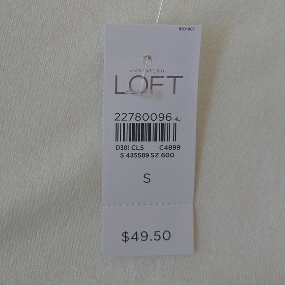 * NWT * LOFT Bell-Sleeve Top - Picture 4 of 6